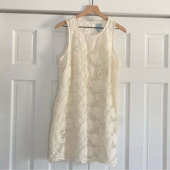 CeCe Ivory Floral Lace Mini Dress size 6 - Picture 1 of 5